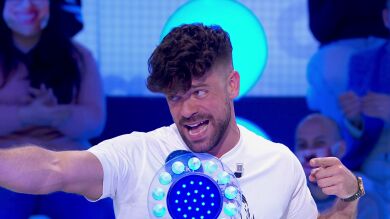Ricky Merino zanja su duelo contra Juanra Bonet al ritmo de ‘Hakuna matata’