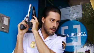 Acción con mucho humor: las escenas de tiros más divertidas en 'Los hombres de Paco'