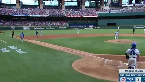 Partido de béisbol en pandemia Partido de béisbol en pandemia