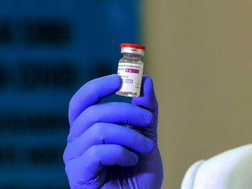 laSexta Noticias 20:00 (07-04-21) La EMA halla un 'posible vínculo' entre la vacuna de AstraZeneca y 'casos muy raros' de coágulos