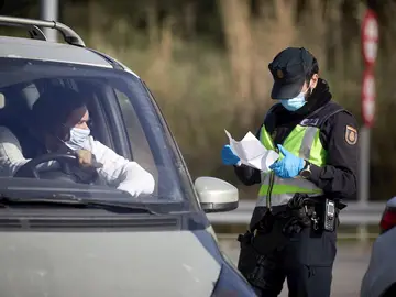 ¿Qué ocurrirá con las restricciones, el toque de queda y el confinamiento tras el fin del estado de alarma? ¿Qué ocurrirá con las restricciones, el toque de queda y el confinamiento tras el fin del estado de alarma?