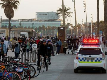 Nuevas restricciones por el coronavirus en Cataluña: vuelve el confinamiento comarcal a partir del viernes