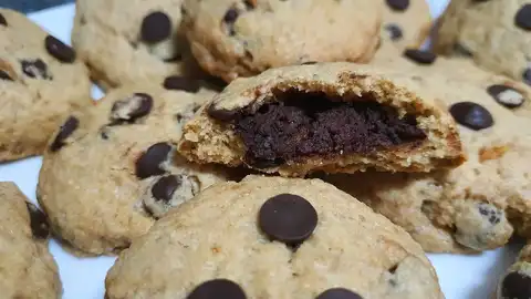 Galletas rellenas de crema de cacao Galletas rellenas de crema de cacao
