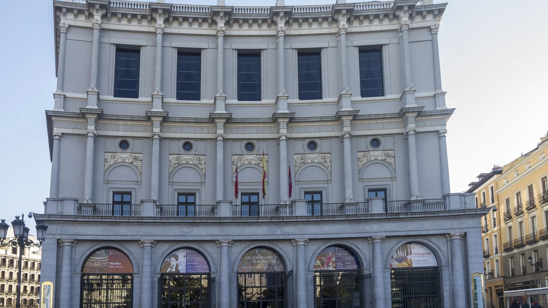 El Teatro Real estrena 'Peter Grimes' tras los casos de coronavirus entre el elenco El Teatro Real estrena 'Peter Grimes' tras los casos de coronavirus entre el elenco