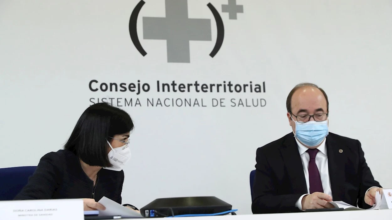 La ministra de Sanidad, Carolina Darias, preside por videoconferencia, con el ministro de Política Territorial y Función Pública, Miquel Iceta, la reunión del Consejo Interterritorial de Salud La ministra de Sanidad, Carolina Darias, preside por videoconferencia, con el ministro de Política Territorial y Función Pública, Miquel Iceta, la reunión del Consejo Interterritorial de Salud