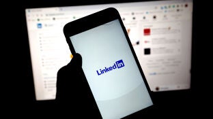 Venden los datos personales de 500 millones de usuarios de LinkedIn en un foro de Hackers