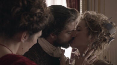 Francisco cae en el juego de seducción de Sol Montijos