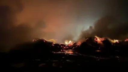 Los bomberos de Palma de Mallorca siguen trabajando en el incendio declarado en Son Reus