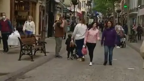 Gibraltar se declara "libre" de coronavirus y continuará levantando algunas de sus restricciones Gibraltar se declara "libre" de coronavirus y continuará levantando algunas de sus restricciones