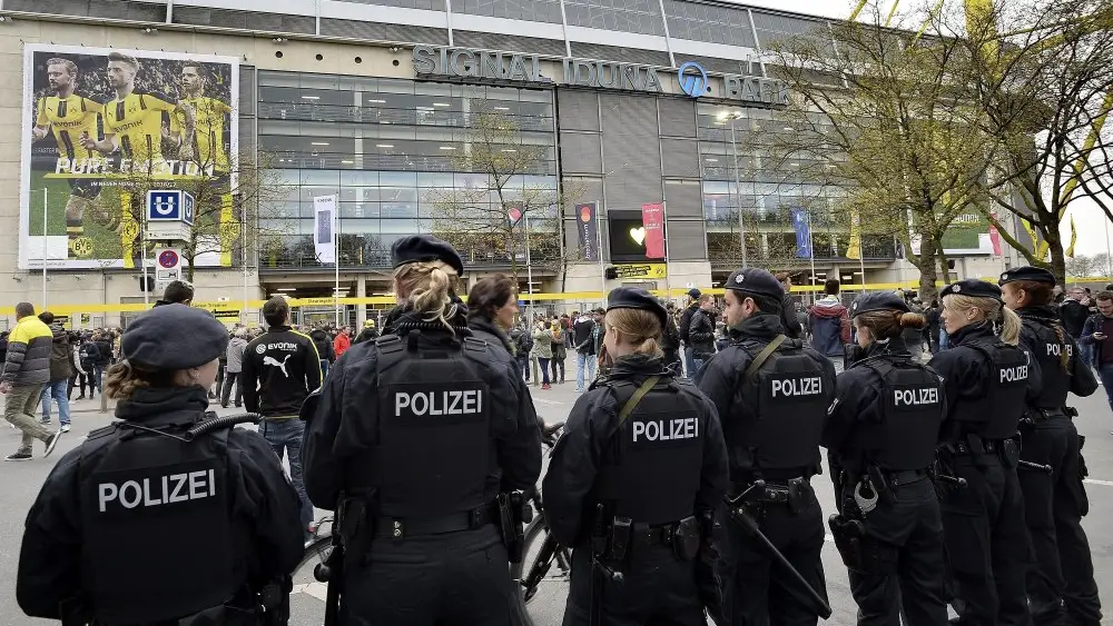 Efem&eacute;rides de hoy 11 de abril de 2021: Atentado Borussia Dortmund