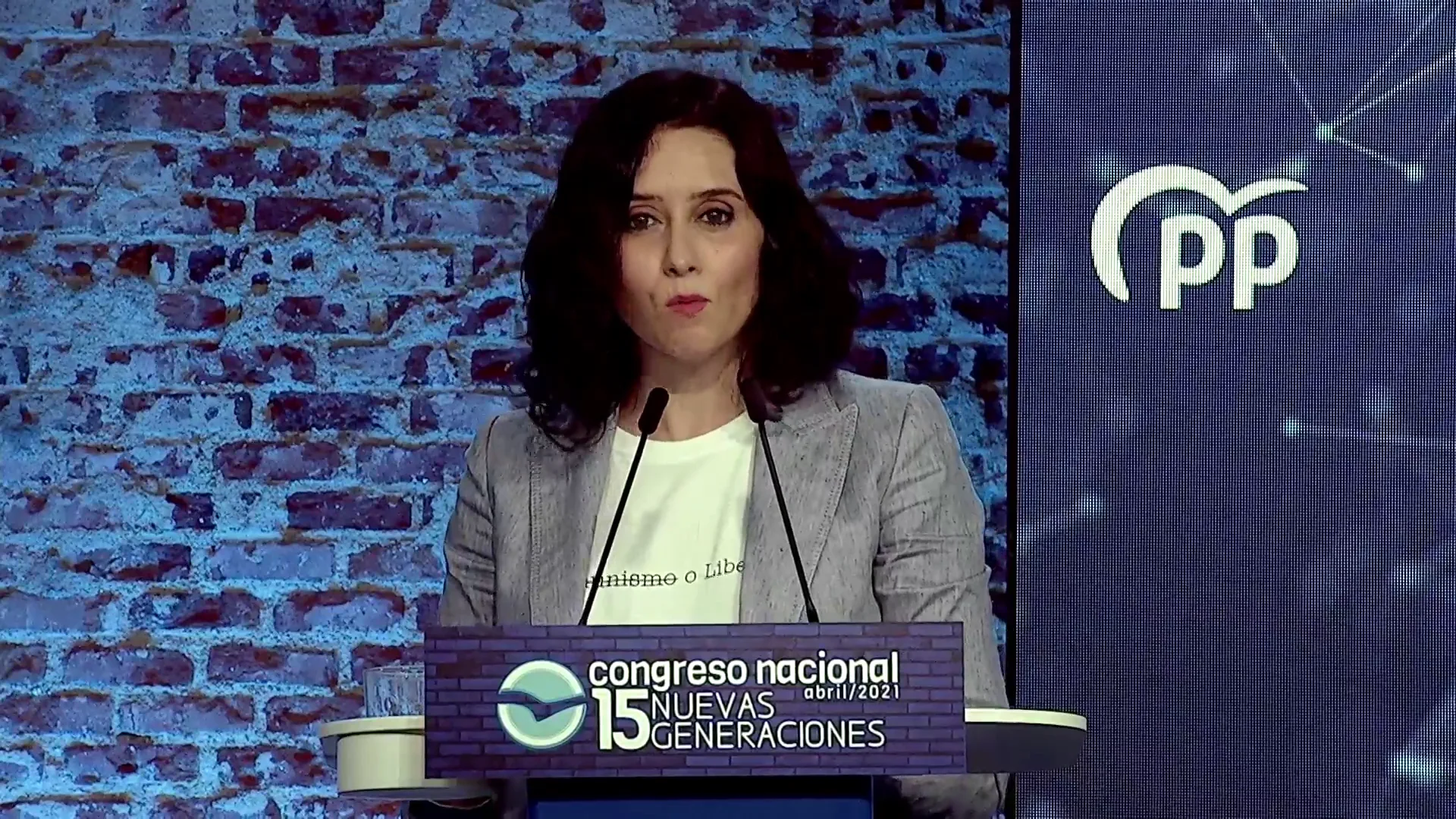 Isabel Díaz Ayuso pide a los jóvenes que van a votar por primera vez en las elecciones de Madrid no dejarse "engañar" por la izquierda Isabel Díaz Ayuso pide a los jóvenes que van a votar por primera vez en las elecciones de Madrid no dejarse "engañar" por la izquierda
