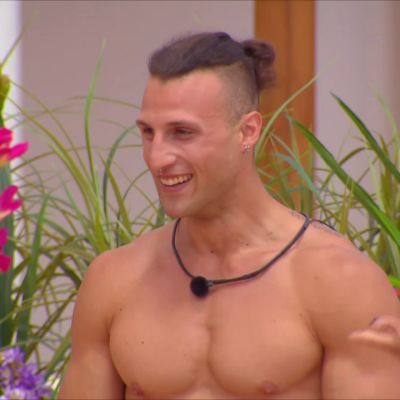 Moure, la guinda del pastel de 'Love Island': "Viene dispuesto a revolucionar el gallinero"