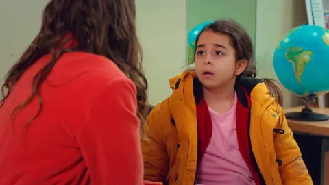 La petición de Öykü hace que Candan se replantee su inminente boda Capítulo 17 de 'Mi hija'