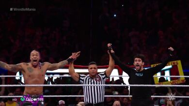 Bad Bunny se pasa a la luche libre y se proclama campeón del ring en Wrestlemania 37