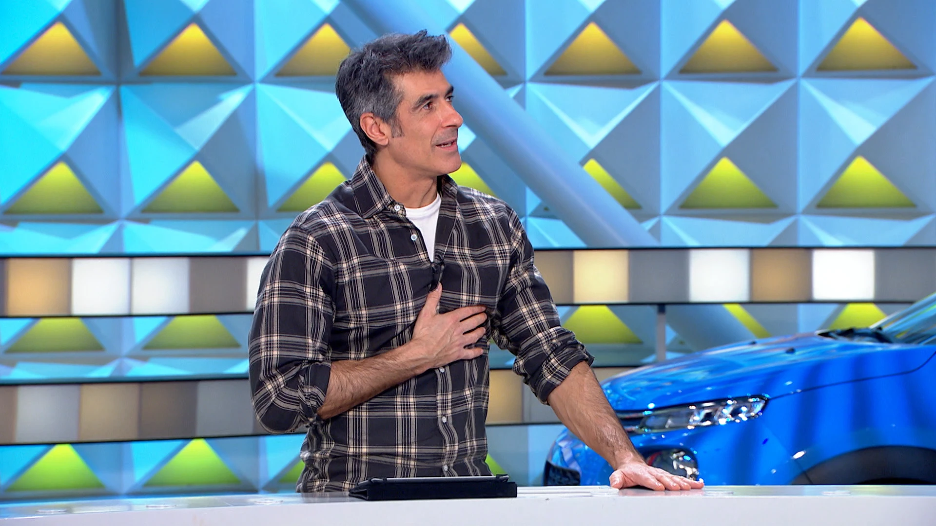 Jorge Fernández se emociona al recordar a Pau Donés en ‘La ruleta de la suerte’ Jorge Fernández se emociona al recordar a Pau Donés en ‘La ruleta de la suerte’