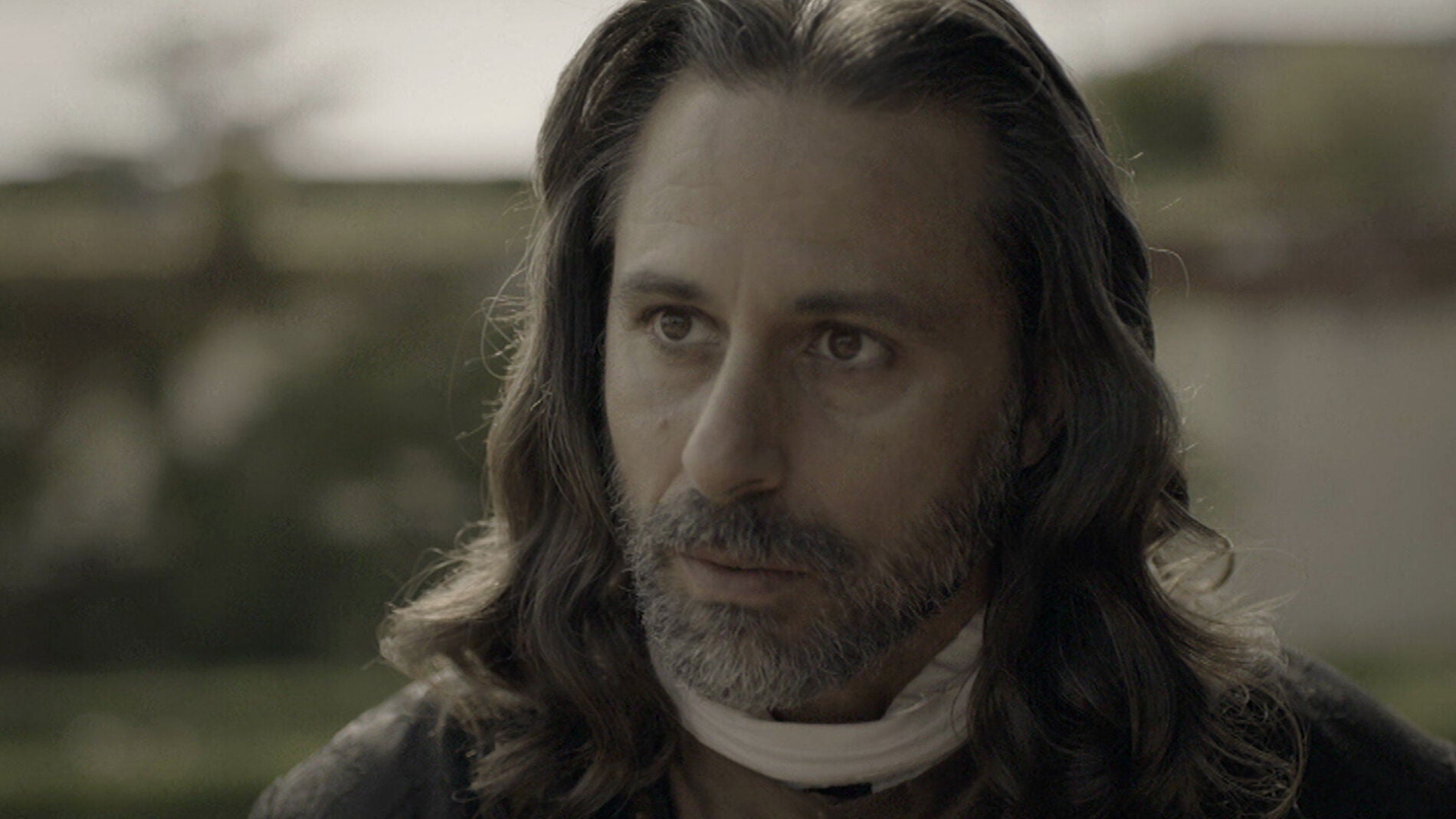 La cruel respuesta de Enrique tras el embarazo de Amelia: "Deber&iacute;a casarse con Don Diego"