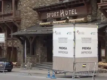 Detectan 10 positivos en un hotel de Andorra donde se celebra la Cumbre Iberoamericana Detectan 10 positivos en un hotel de Andorra donde se celebra la Cumbre Iberoamericana