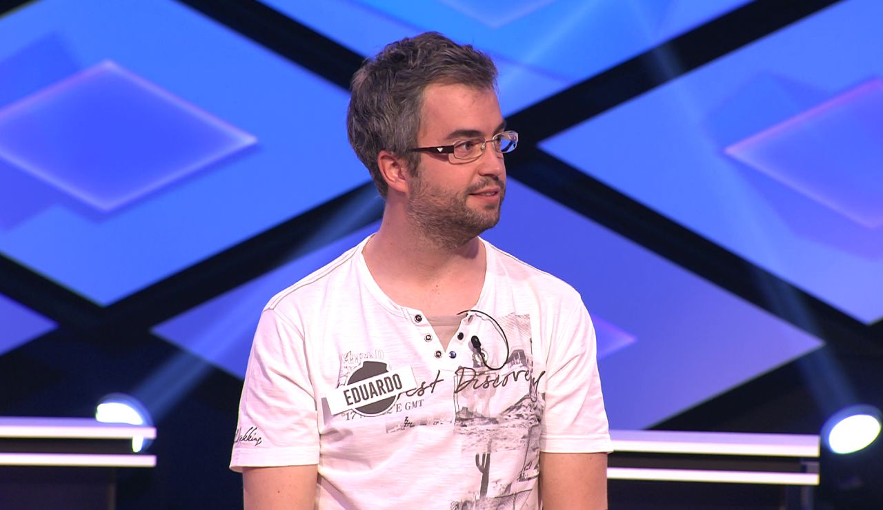 Eduardo, de ‘Los cerosesenta’, deja boquiabierto a Juanra Bonet con su irrepetible tesis doctoral Eduardo, de ‘Los cerosesenta’, deja boquiabierto a Juanra Bonet con su irrepetible tesis doctoral