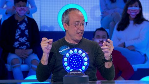 “¡Cállate!”, Alfonso Egea exige silencio para contar el cuento de los Celtas Cortos 