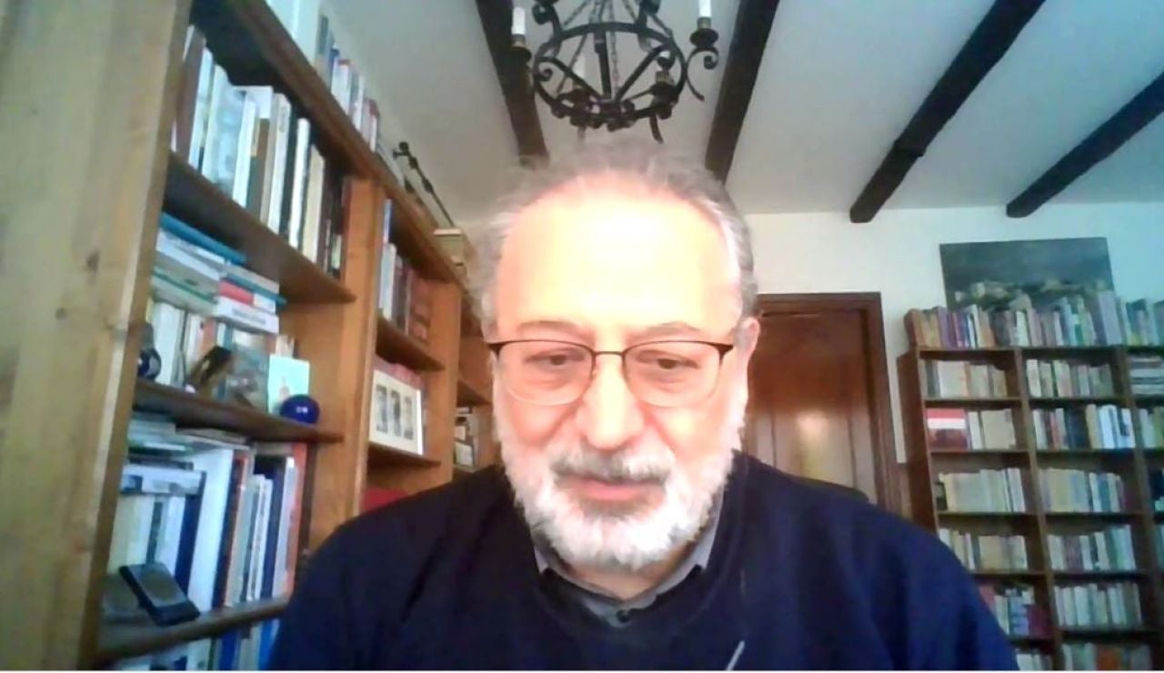 Daniel López Acuña. Daniel López Acuña.