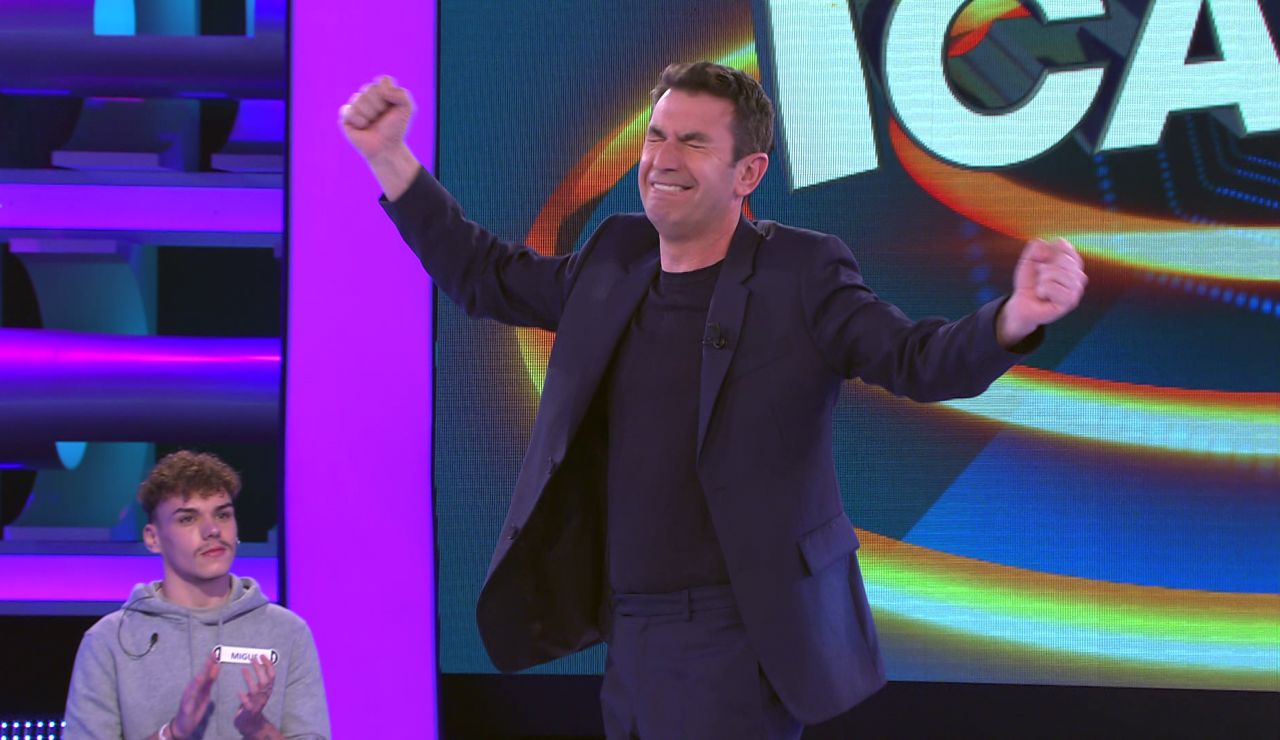 Arturo Valls descubre el secreto que esconde una de las grandes muletillas de ‘¡Ahora caigo!’ Arturo Valls descubre el secreto que esconde una de las grandes muletillas de ‘¡Ahora caigo!’