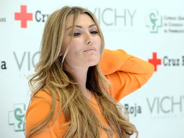 Amaia Montero posando ante los medios Amaia Montero posando ante los medios