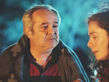 Avance de ‘Mujer’: Las alucinaciones de Enver con Hatice presagian una nueva desgracia Avance de ‘Mujer’: Las alucinaciones de Enver con Hatice presagian una nueva desgracia
