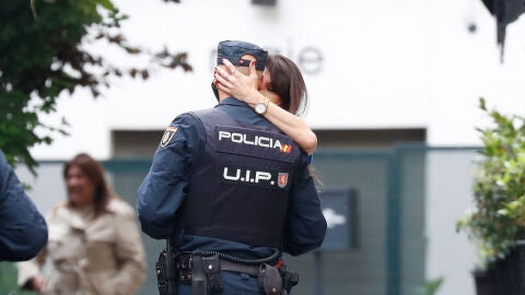 Sonia Ferrer comiéndose a besos a su novio