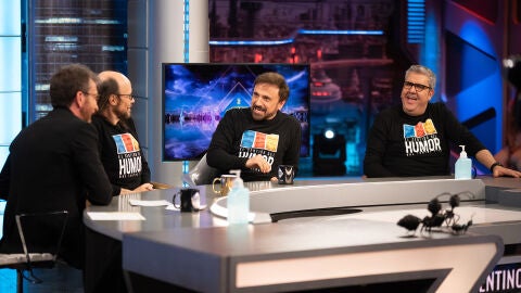 De Miguel Bosé a Mickey Mouse: las imitaciones improvisadas de José Mota, Florentino Fernández y Santiago Segura