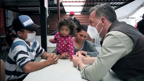 Espejo Público (22-04-21) Espejo Público acompaña a inmigrantes que buscan entrar en EEUU a través del 'tren de la muerte' Espejo Público (22-04-21) Espejo Público acompaña a inmigrantes que buscan entrar en EEUU a través del 'tren de la muerte'