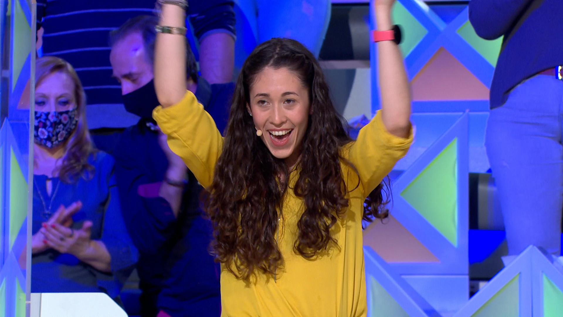 ¡De no tener nada a llevarse el bote! La gran destreza de Laura en el panel con bote