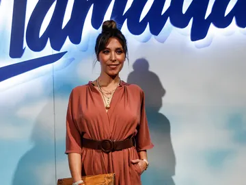 Gisela posando ante los medios Gisela posando ante los medios