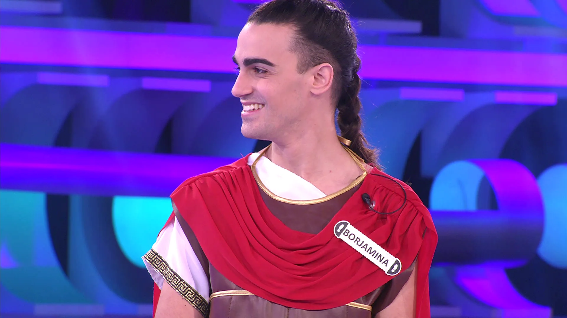 ¡Ave, Borja! Aparece disfrazado como un legionario romano en ‘¡Ahora caigo!’ 