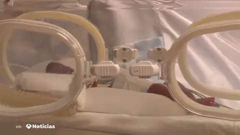 Una mujer de Mali que esperaba septillizos da a luz a 9 bebés Una mujer de Mali que esperaba septillizos da a luz a 9 bebés