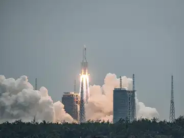 el cohete chino fuera de control cae en el océano Índico el cohete chino fuera de control cae en el océano Índico