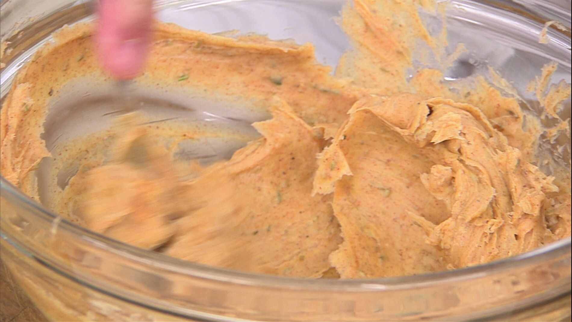 El adobo perfecto de Karlos Argui&ntilde;ano para hacer cualquier pescado al horno