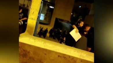 El asesinato de un joven en Jumilla, Murcia, desata agresiones de los vecinos contra la Policía