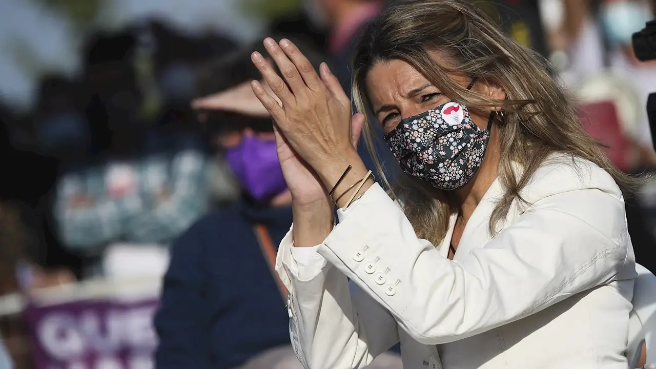 La ministra de Trabajo, Yolanda Díaz, durante el acto de cierre de campaña que Unidas Podemos La ministra de Trabajo, Yolanda Díaz, durante el acto de cierre de campaña que Unidas Podemos