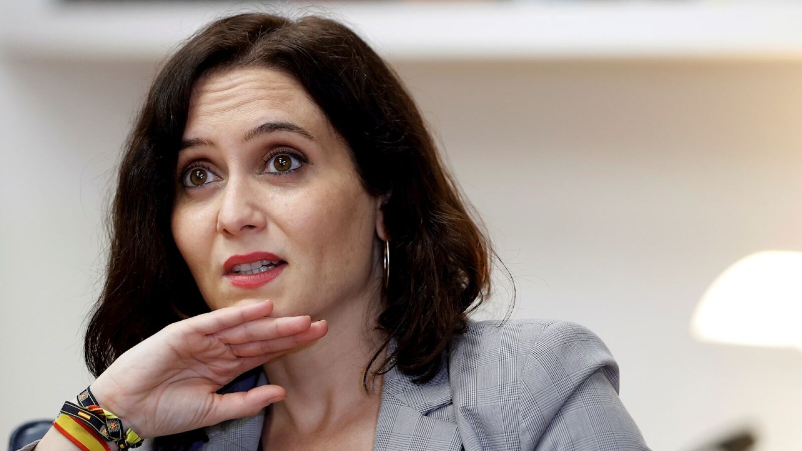 La Audiencia Nacional da la razón a Ayuso y concede la 'cautelarísima' contra las restricciones de Sanidad