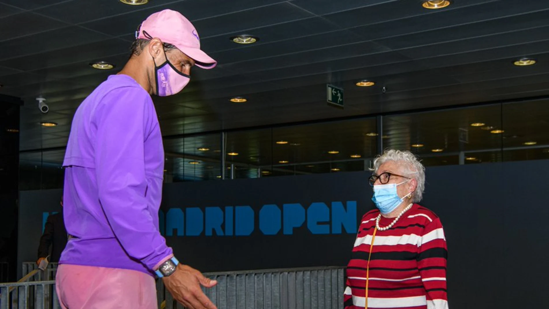 La emocionante sorpresa de Rafa Nadal a Manuela, una anciana de 95 años con Alzheimer
