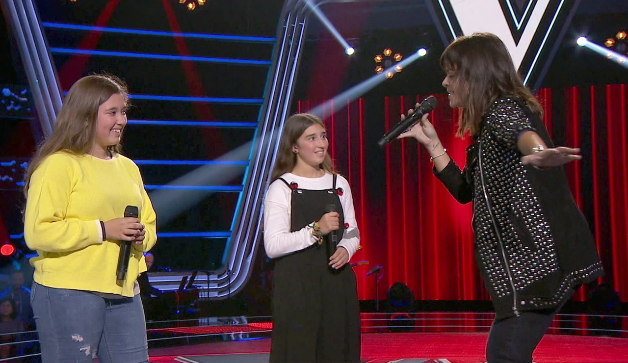 Vanesa Martín canta con Rocío y Lola Avilés el tema 'No te pude retener' en las Audiciones a ciegas de 'La Voz Kids'