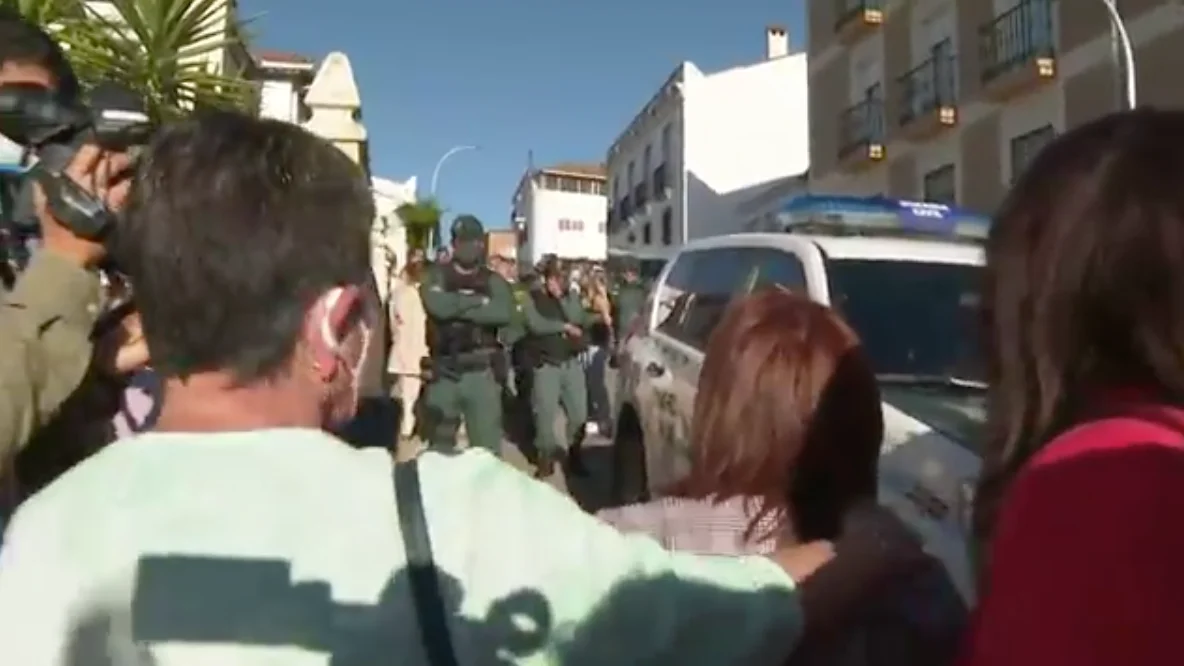 Hermana de Manuel Chavero se encara con el presunto asesino