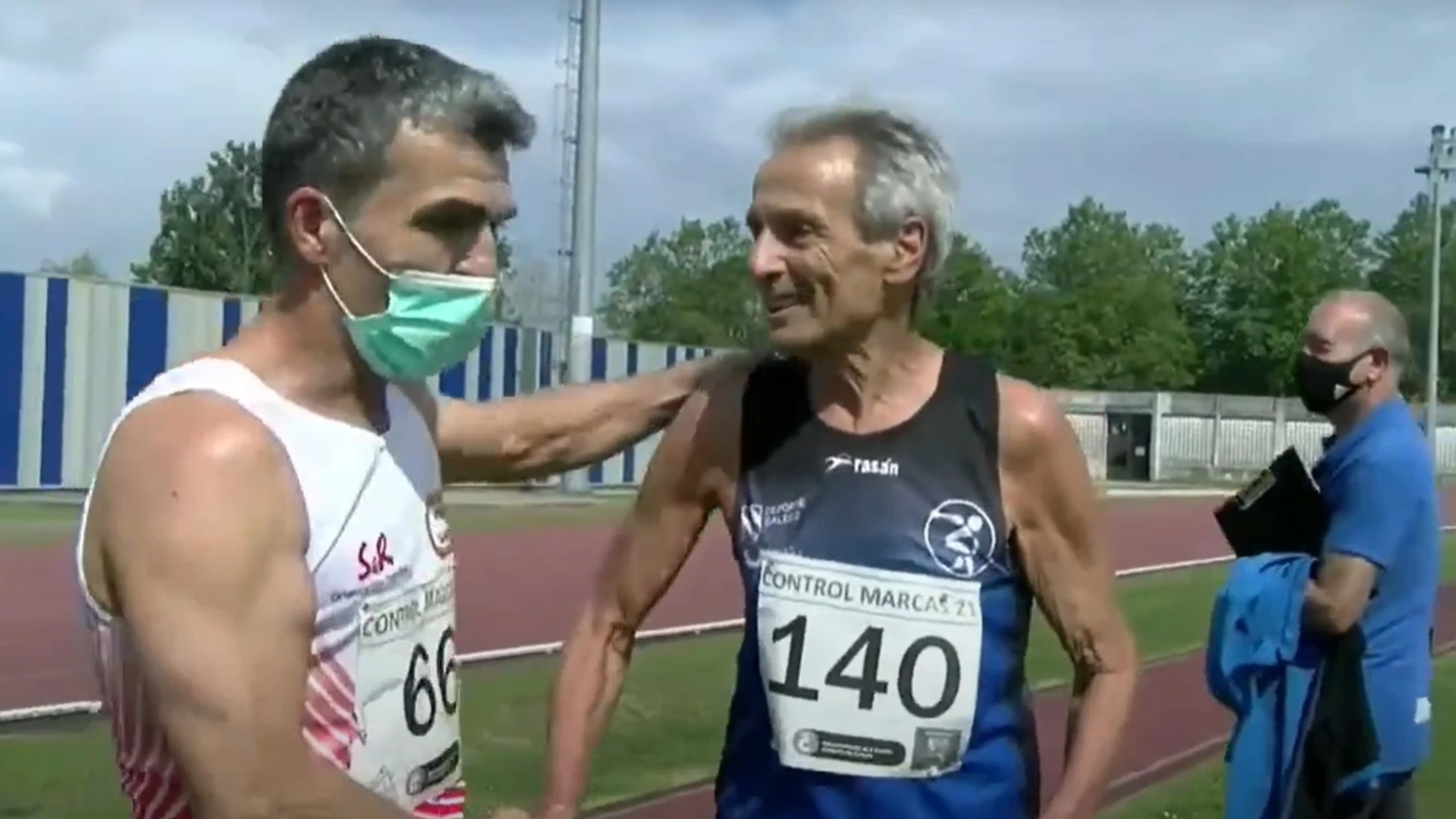 Pepín Rioseco, el ferrolano de 80 años que ha batido el récord del mundo de 800 metros