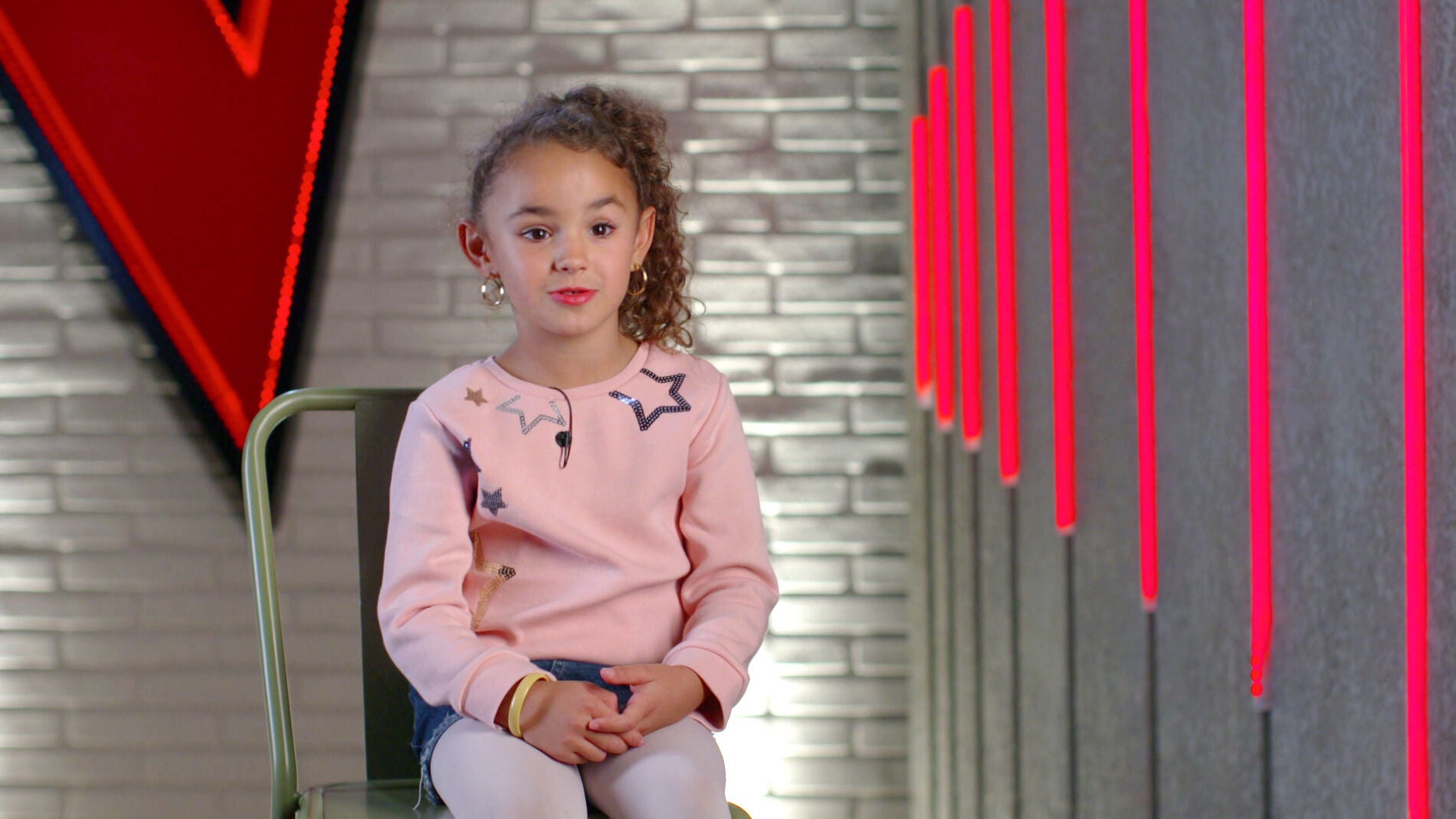 Samira Cuesta: "El primer autógrafo que he firmado en mi vida ha sido a Eva"