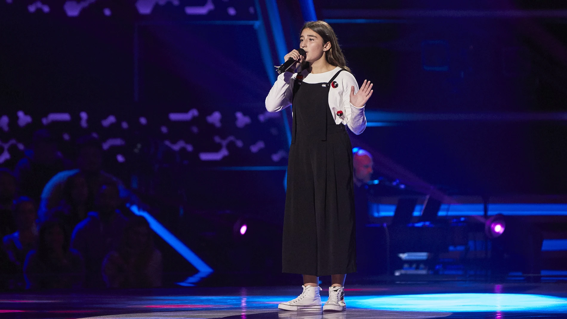 Lola Avilés canta 'Mi amante amigo' en las Audiciones a ciegas de 'La Voz Kids'