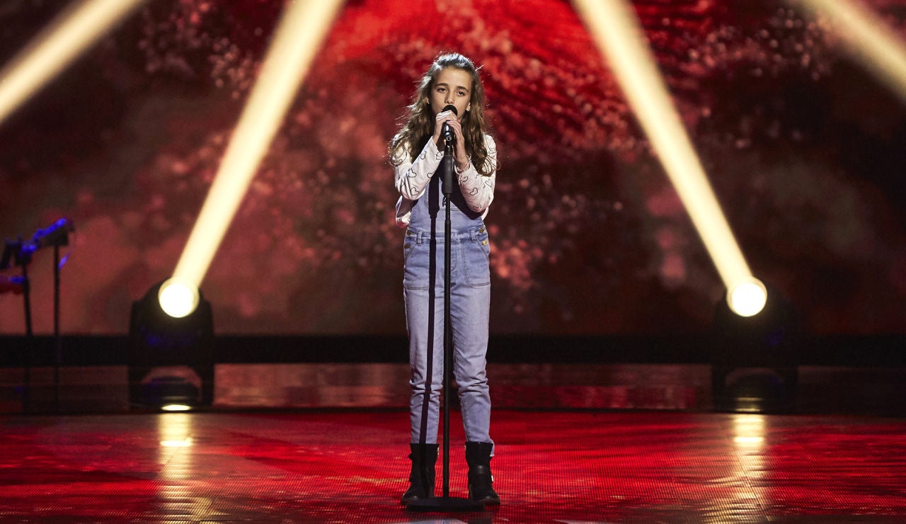 Ainara Manzano canta ‘Colores en el viento’ en las Audiciones a ciegas de ‘La Voz Kids’ Ainara Manzano canta ‘Colores en el viento’ en las Audiciones a ciegas de ‘La Voz Kids’