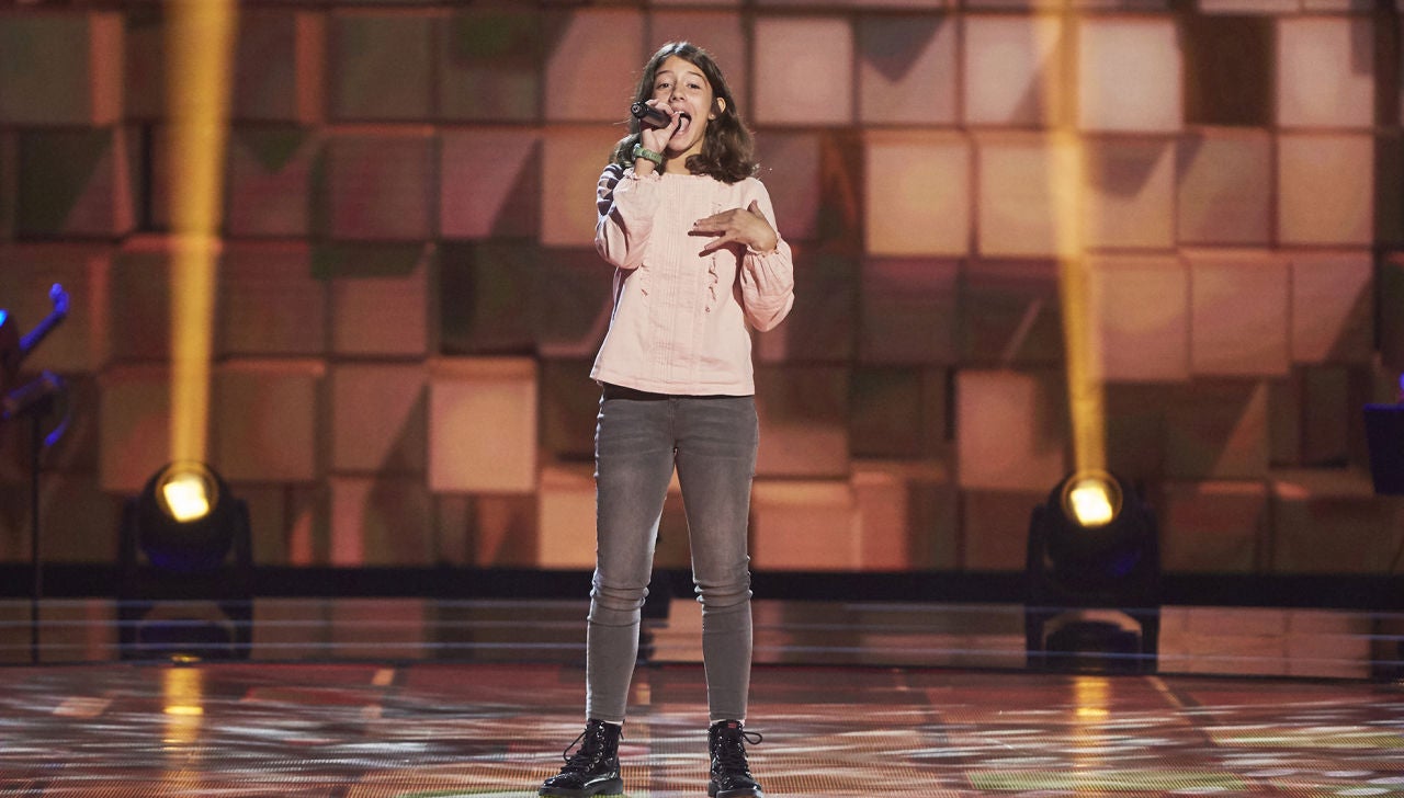 Carmen Asencio canta 'Valerie' en las Audiciones a ciegas de 'La Voz Kids' Carmen Asencio canta 'Valerie' en las Audiciones a ciegas de 'La Voz Kids'