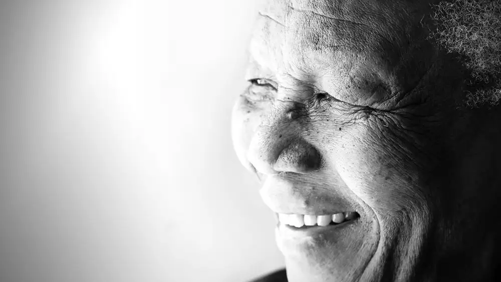Efemérides de hoy 10 de mayo de 2021: Nelson Mandela Efemérides de hoy 10 de mayo de 2021: Nelson Mandela