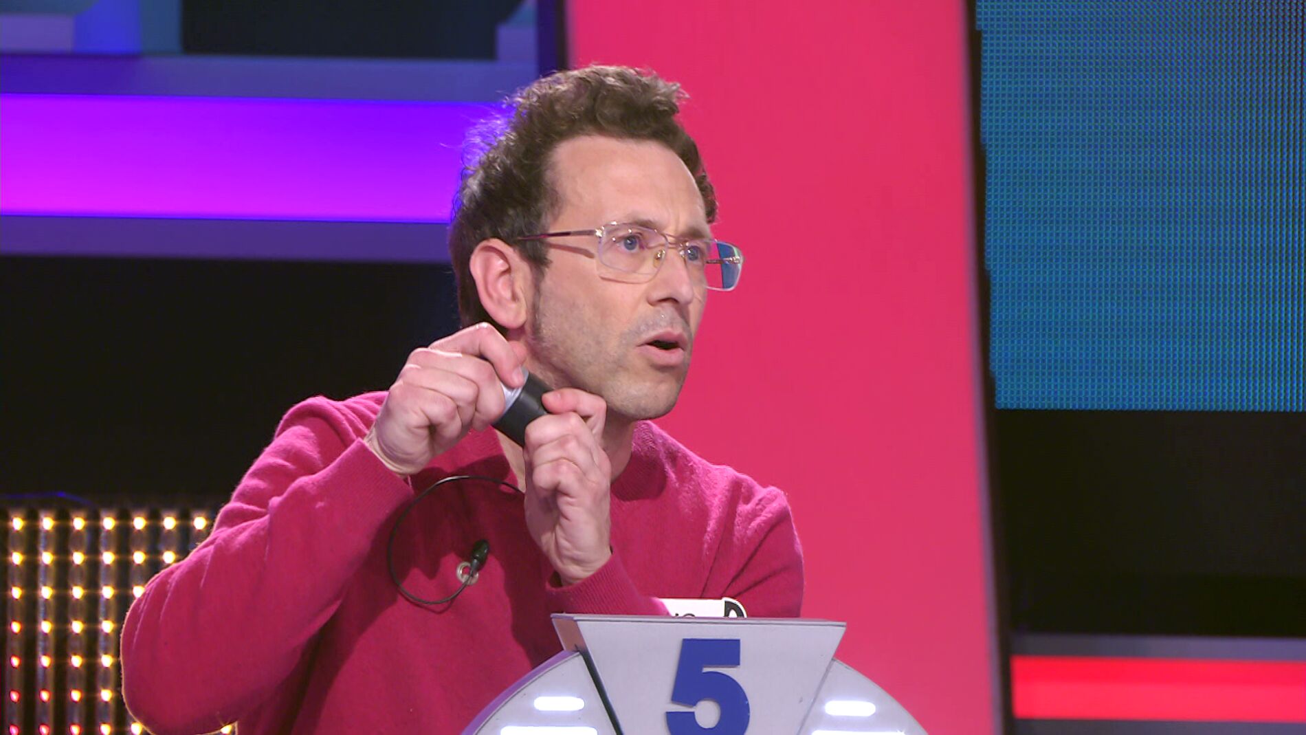 Arturo Valls, desconcertado ante la broma de un concursante: &ldquo;Es para tirarlo&rdquo;