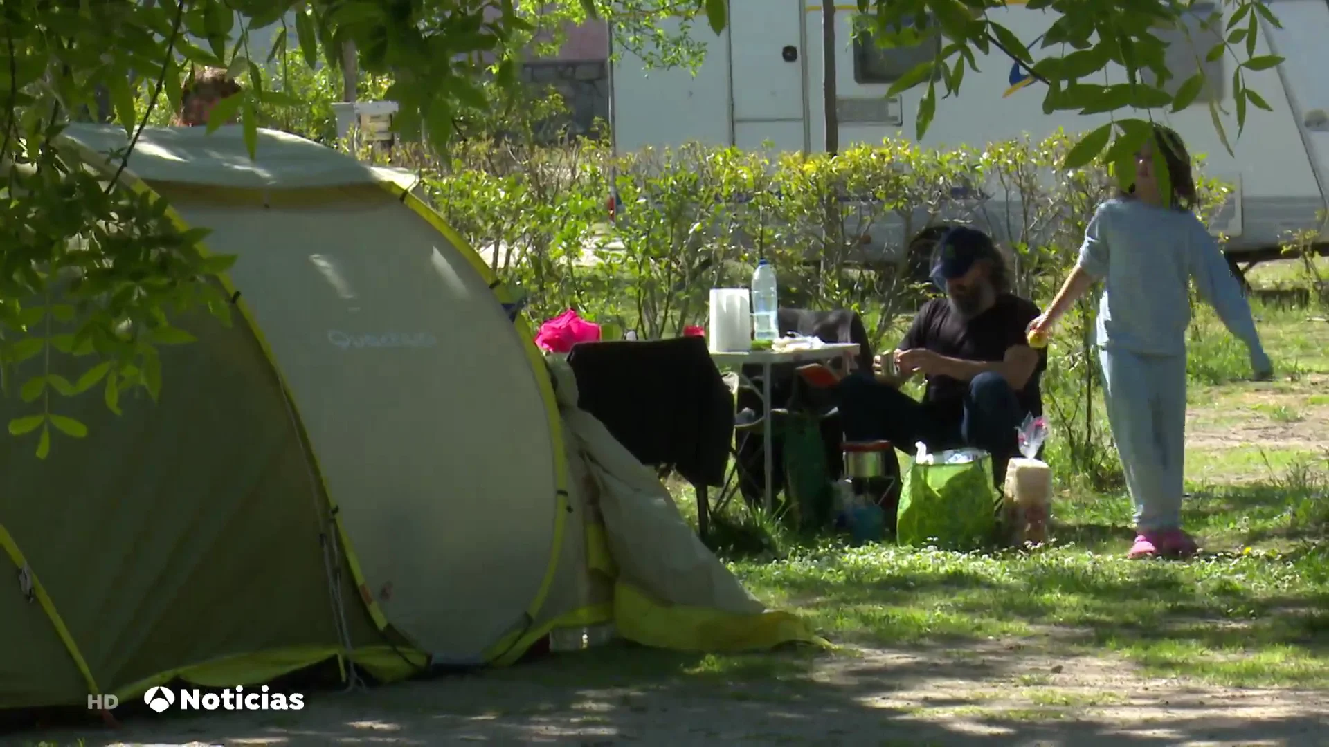 El camping, modelo de vivienda econ&oacute;mico durante la pandemia del coronavirus 